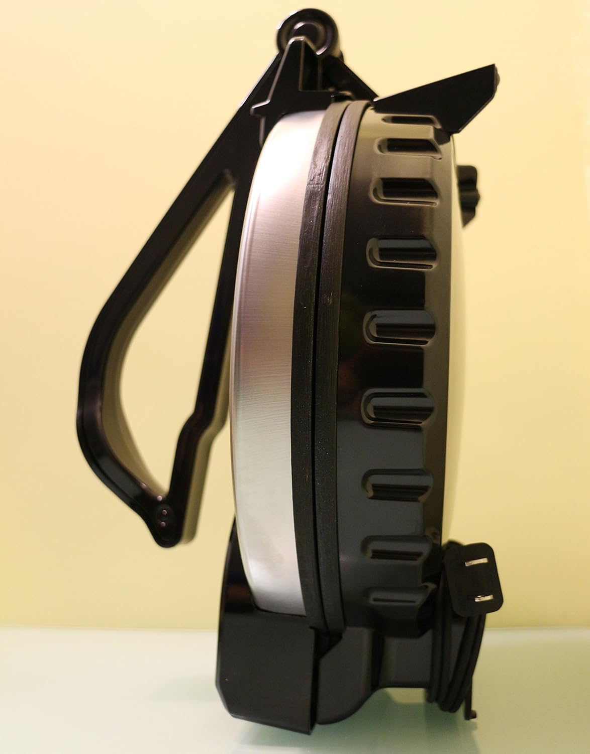 Tortillas Maker Nonstick Cooking Plate for Pancakes and Roti Adjustable Temperature Control Baking Pan