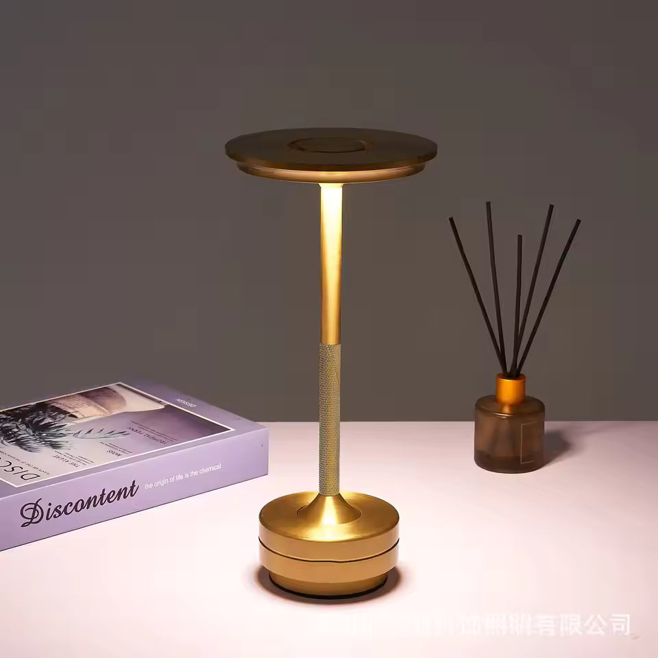 Simple charging LED Desk Lamp restaurant bar desk lamp dimming atmosphere retro portable charging touch USB desk lamp